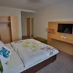 Penzion Alpenblick Amstetten
