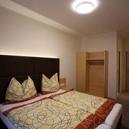 Alpenblick Penzion 3*